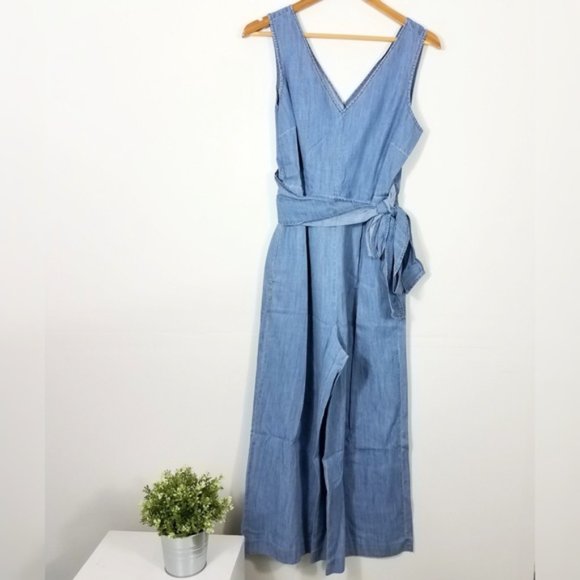 J. Crew Wrap Tie Chambray Jumpsuit Dalton Size 6 - Picture 2 of 7